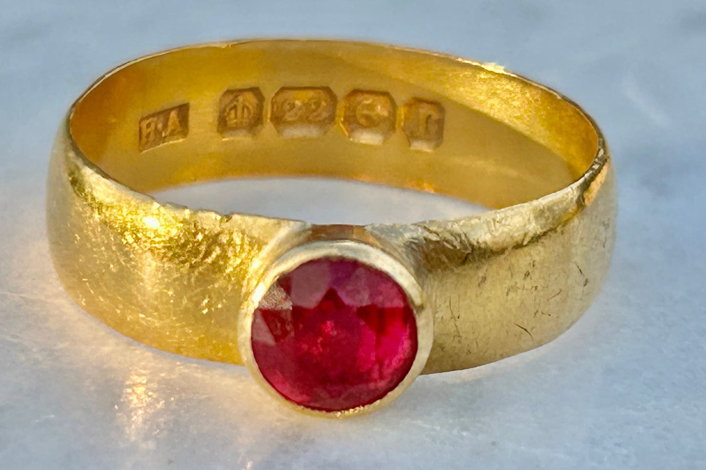 Edwardian 22k Round Ruby Ring Atkins Bros.HarryAtkins 1916 Birmingham. Size 7.25