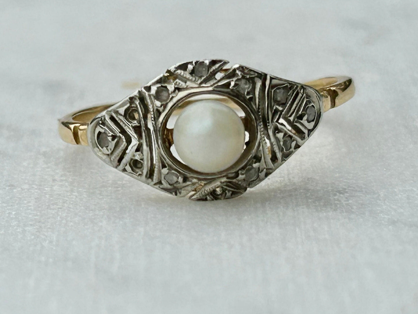 Art Deco Pearl 14k Yellow Gold Ring