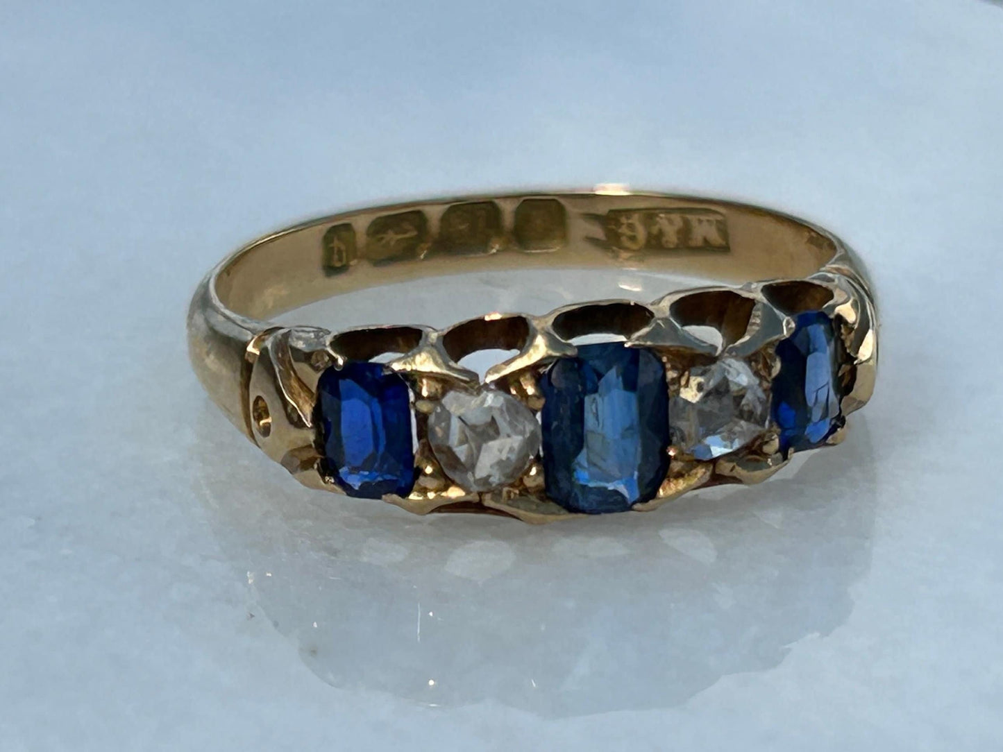 Victorian Sapphire and Rose Cut Diamond Ring 18k Gold