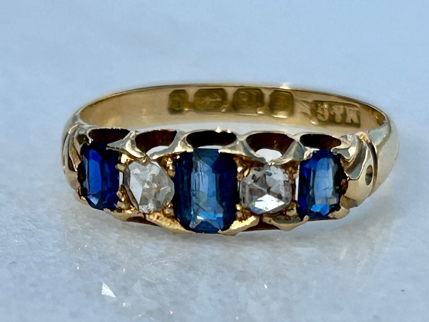 Victorian Sapphire and Rose Cut Diamond Ring 18k Gold